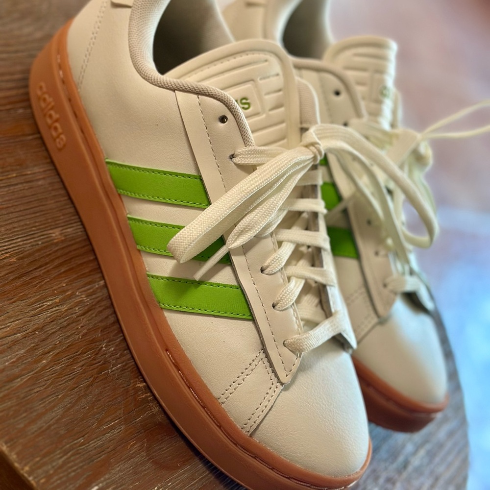 Adidas Cloudfoam Court White and Green Sneakers